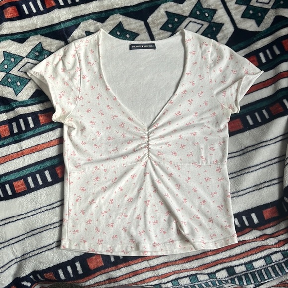Brandy Melville Tops - Brandy Melville Gina Top floral xs-m